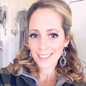 Meet your Posher, Melisaa